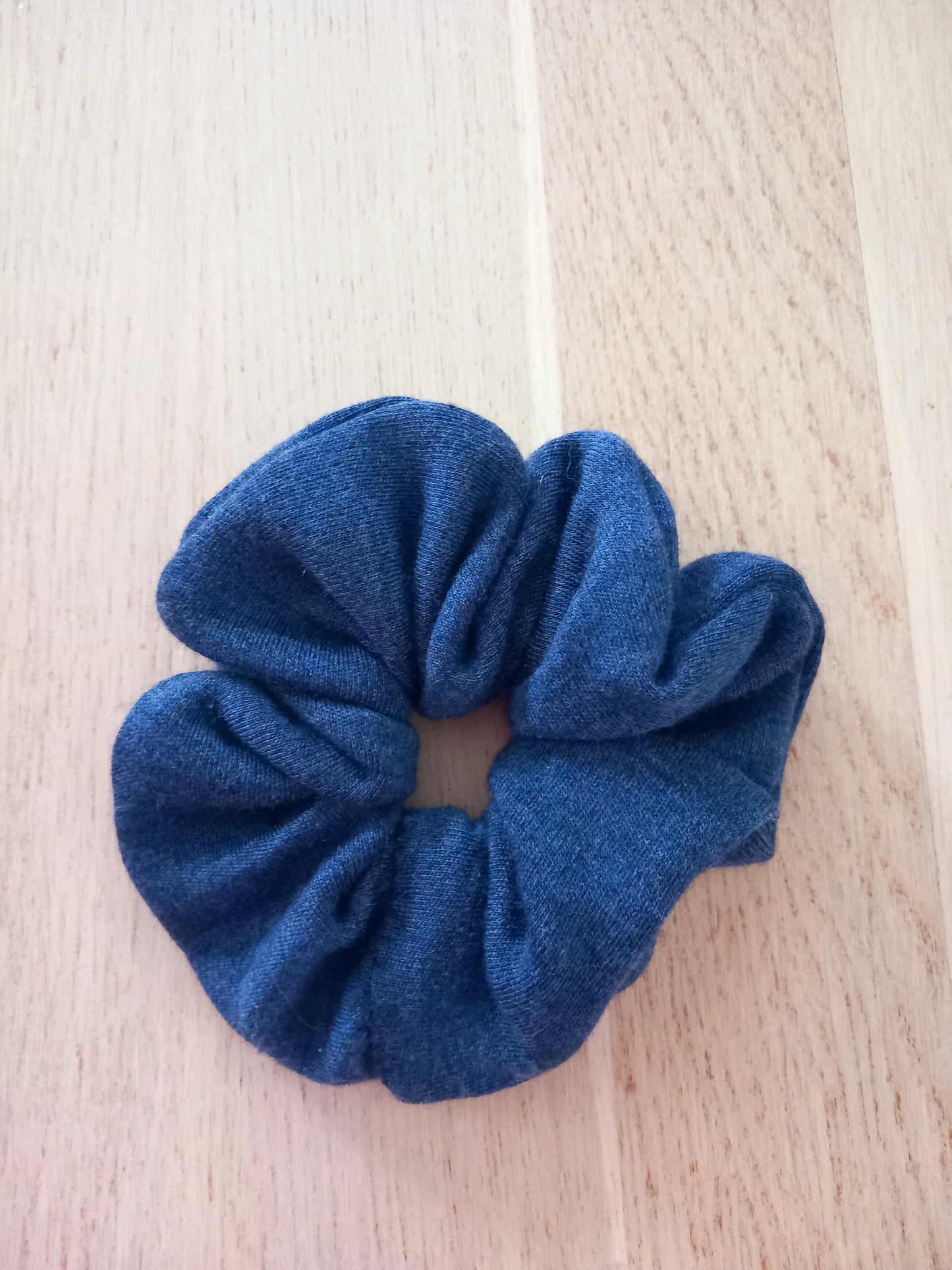 Merino wool scrunchie, dark blue